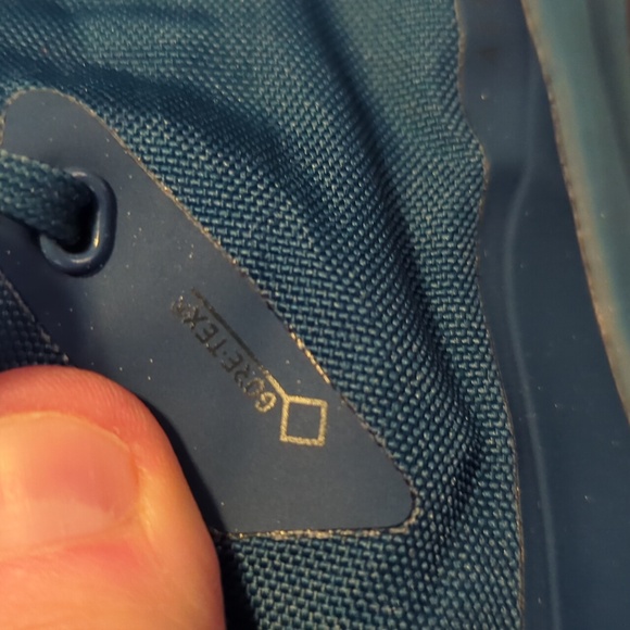 Men's Arc'teryx Aerios FL GTX SIZE 11 Gore-Tex Trail Running Vibram Megagrip - Picture 8 of 9